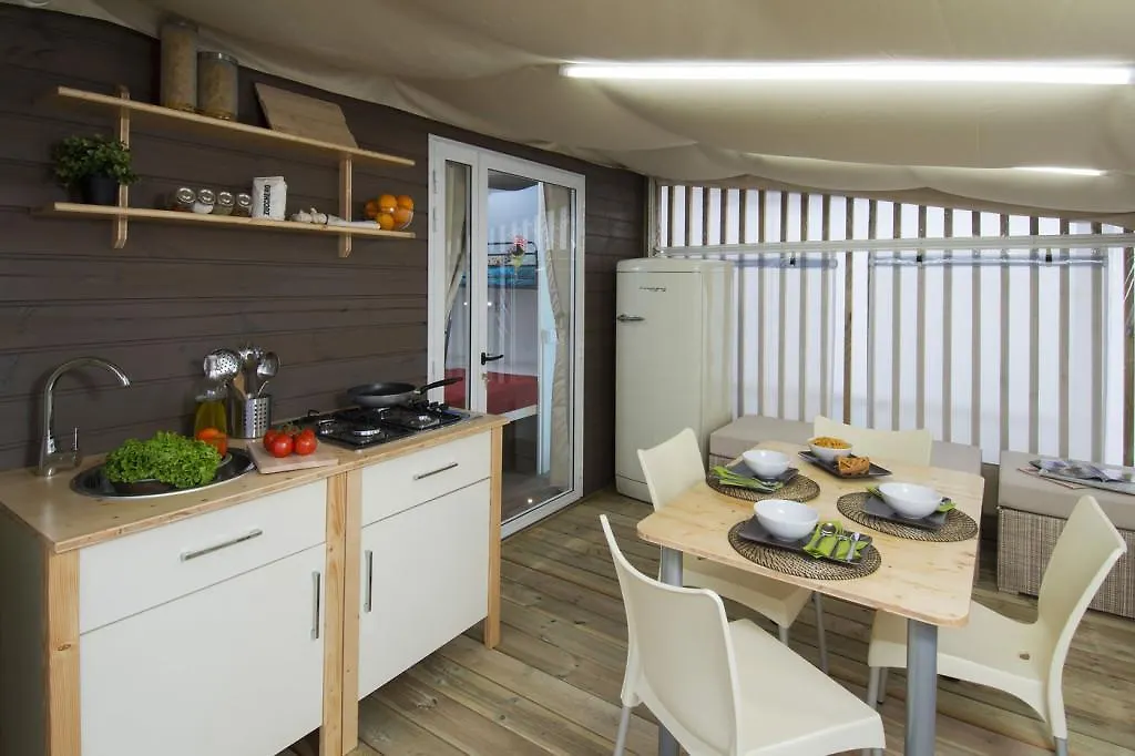 Campeggio Hotel Camping Sènia Cala Canyelles Lloret de Mar